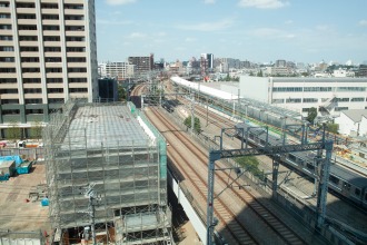 上り線を通過する横須賀線